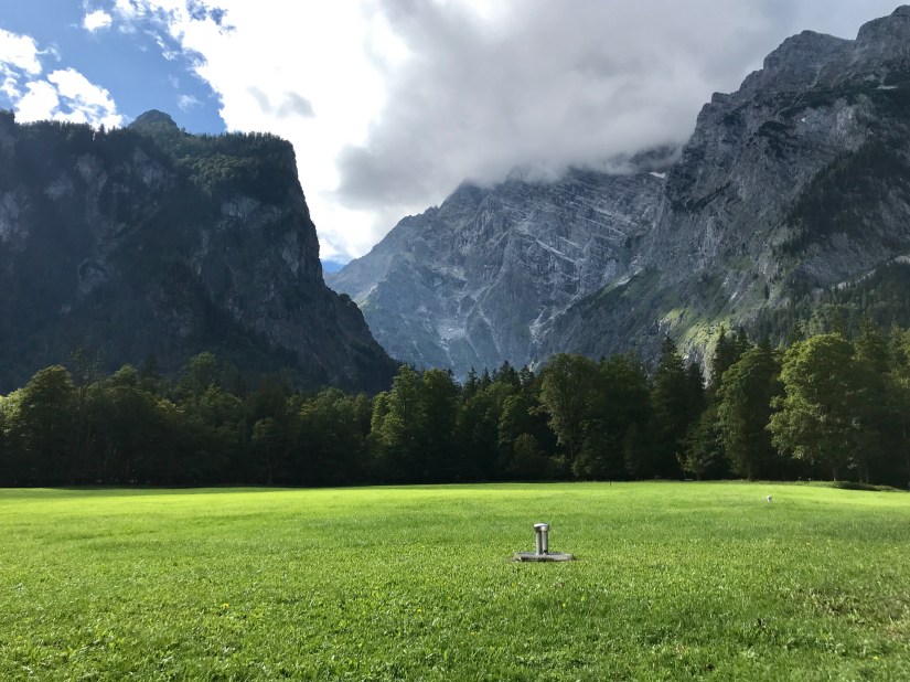 2CFC1A1E-3A87-46C9-855D-9A59CDF583C4